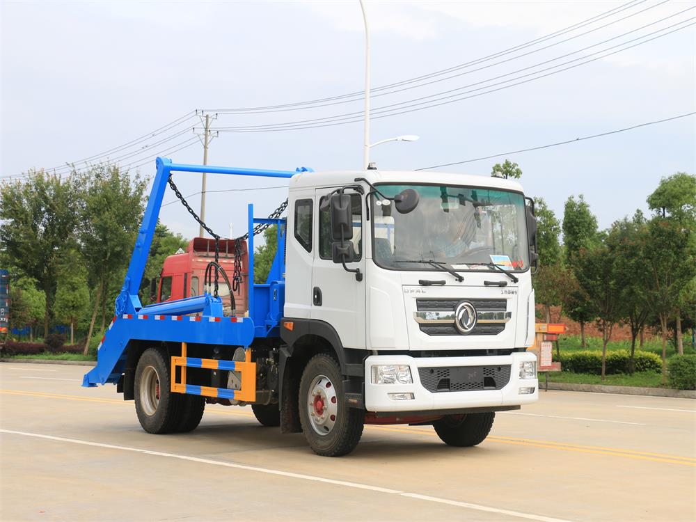 國(guó)六東風(fēng)D9擺臂垃圾車