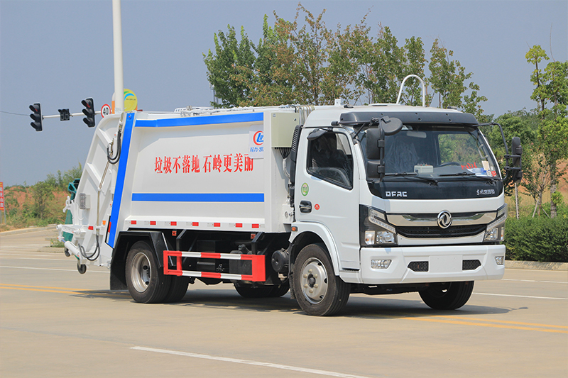 國(guó)六大多利卡8方壓縮垃圾車