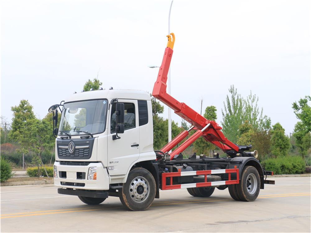 國(guó)六東風(fēng)天錦套臂垃圾車