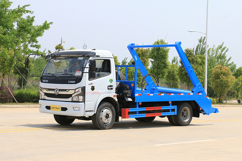 東風(fēng)國(guó)六大多利卡擺臂垃圾車